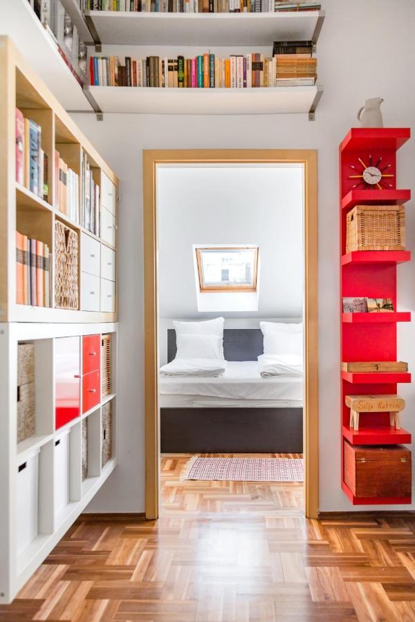 Relax Into Loft Living At A Light-Filled City Escape ブダペスト エクステリア 写真